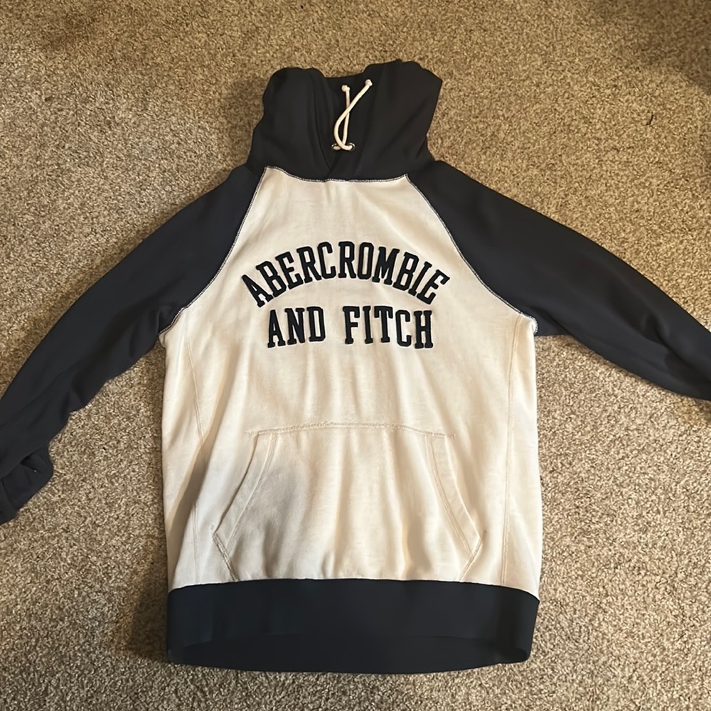 Abercrombie Sweatshirt